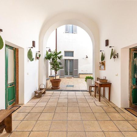 Palazzo San Giovanni Morciano di Leuca Bagian luar foto