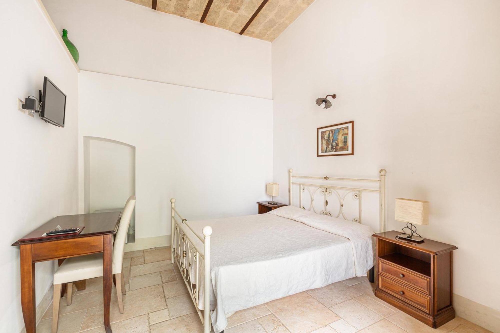 Palazzo San Giovanni Morciano di Leuca Bagian luar foto