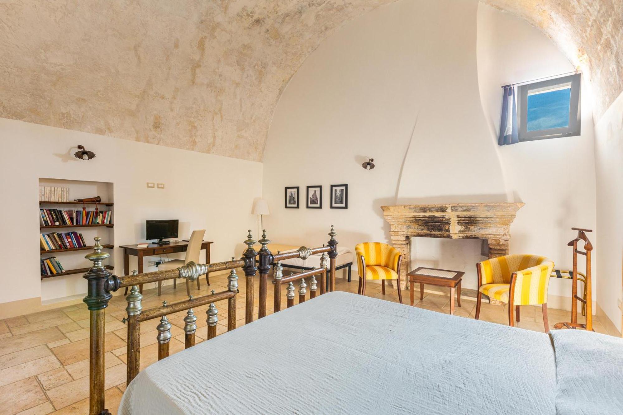 Palazzo San Giovanni Morciano di Leuca Bagian luar foto