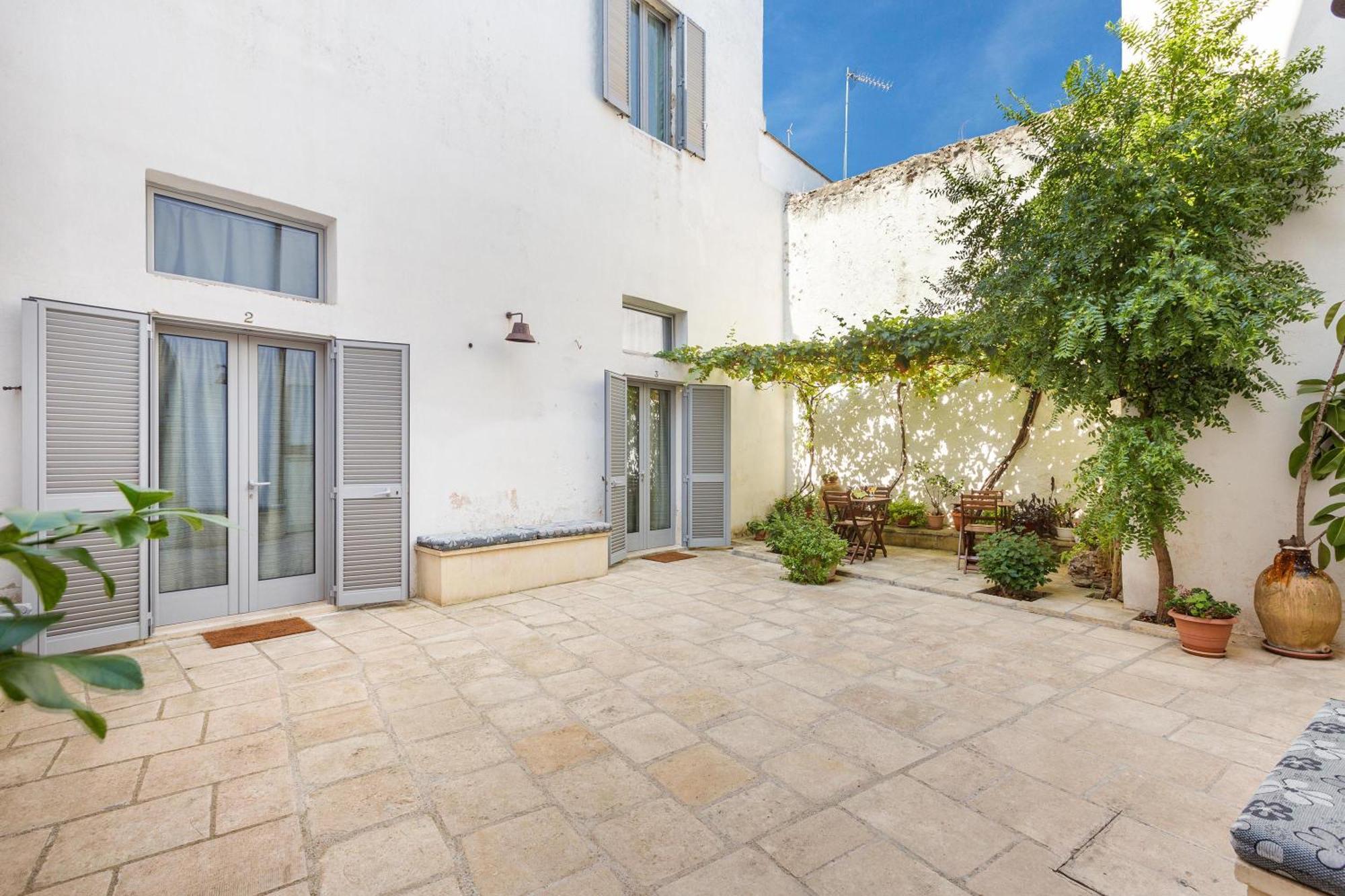 Palazzo San Giovanni Morciano di Leuca Bagian luar foto