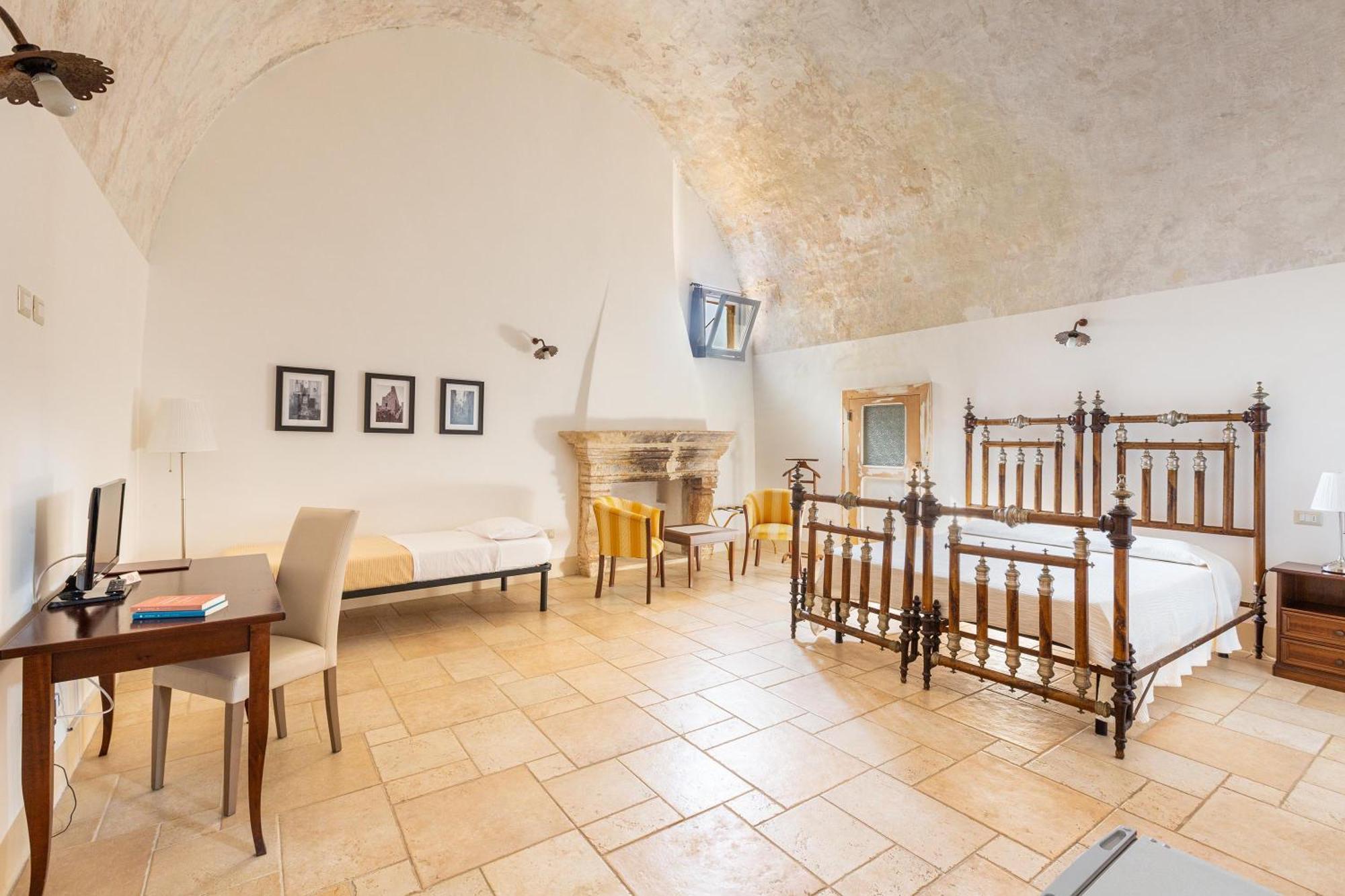Palazzo San Giovanni Morciano di Leuca Bagian luar foto